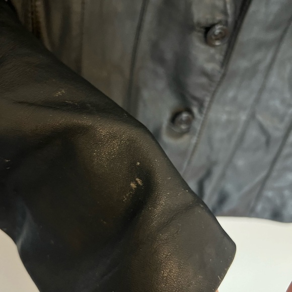Vintage Wilson Black Leather Jacket - Picture 6 of 10
